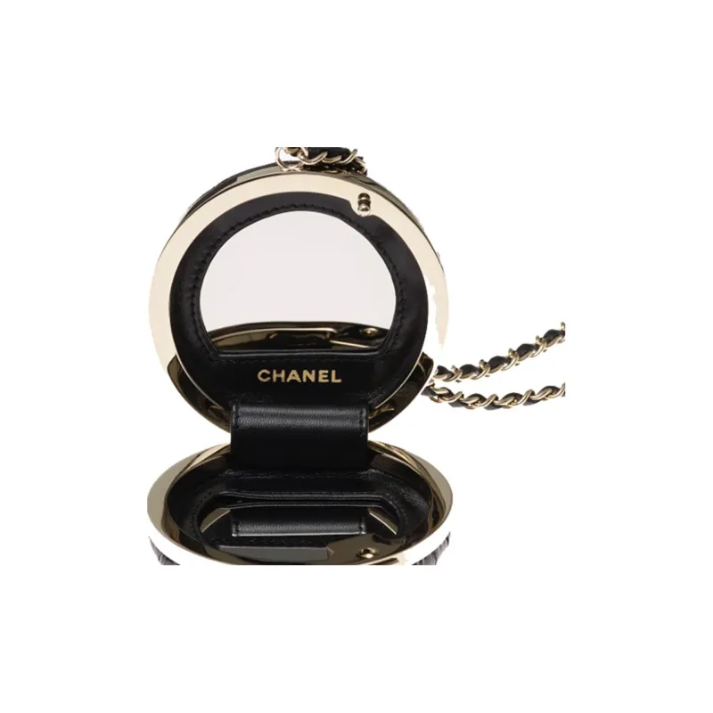 CHANEL Crossbody Bags-3