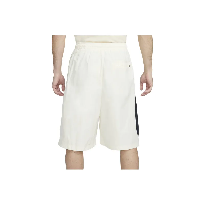 Nike Casual Shorts Men Coconut Milk-1