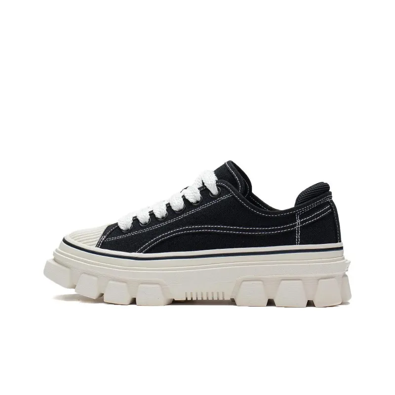 LiNing Anti Slip Wear Resistant Low Top Sports Casual Shoes Unisex Black White-0