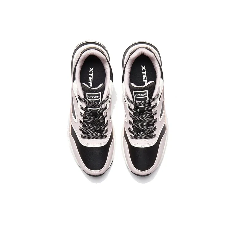XTEP Durable Breathable Low-Top Sports Casual Shoes Women's Black Pinkish-2