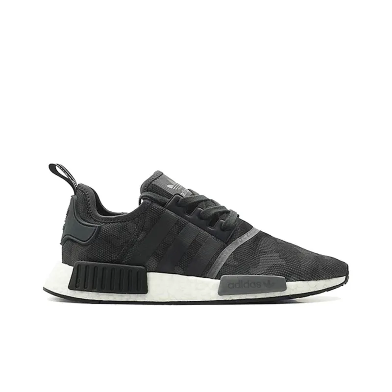 Adidas Originals Nmd R1 Duck Camo Core Black-1