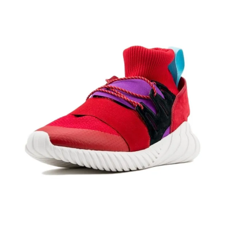 Adidas Tubular Doom Adventure Winter Scarlet-1