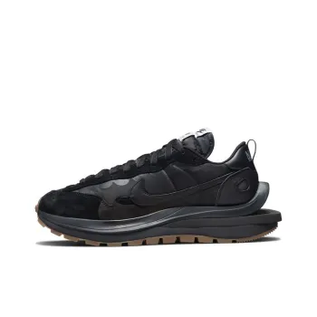 Nike Vaporwaffle Sacai Black Gum