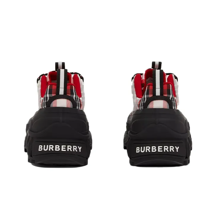 Burberry Cushioned Wear-Resistant Height Increasing Low-Top Casual Shoes Men's Red Black White-4