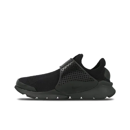 Nike Sock Dart Triple Black