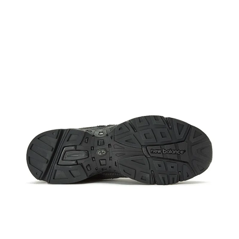 New Balance 827-4