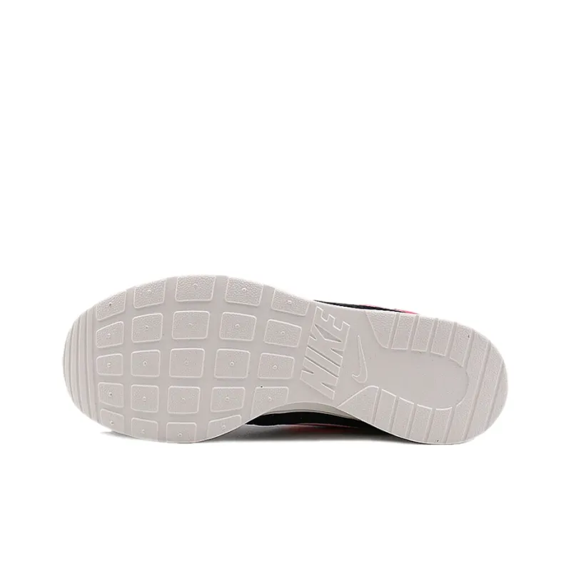Nike Tanjun Se 'Navy Solar Red'-4