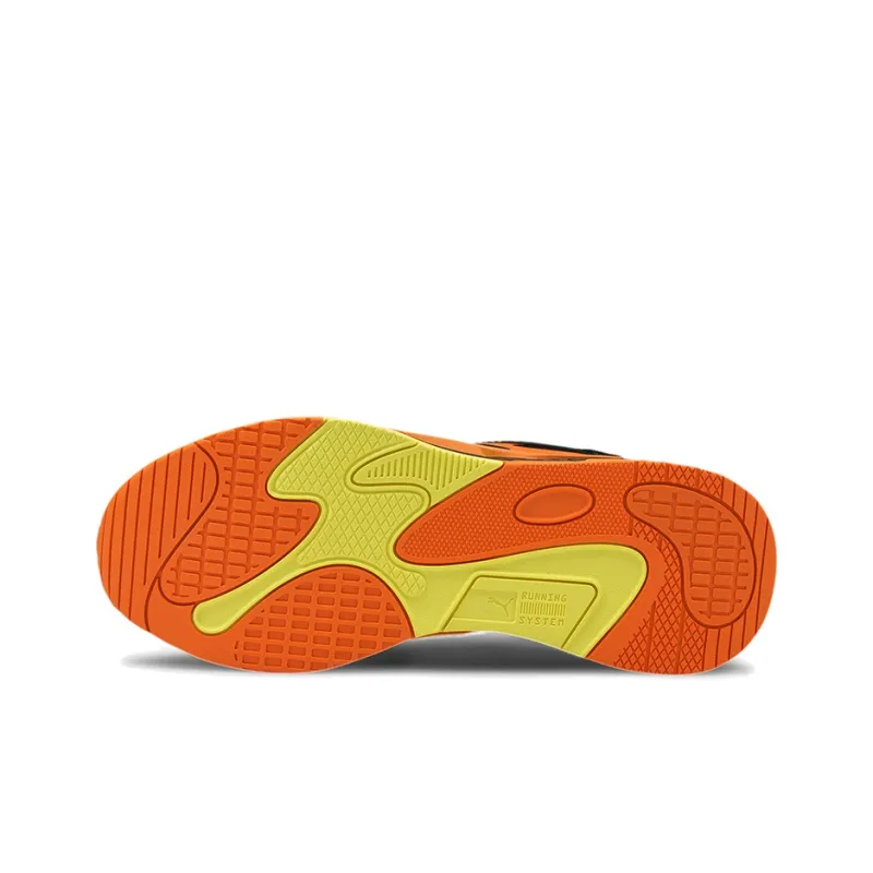 PUMA RS Fast Porsche Legacy Black Carrot-4