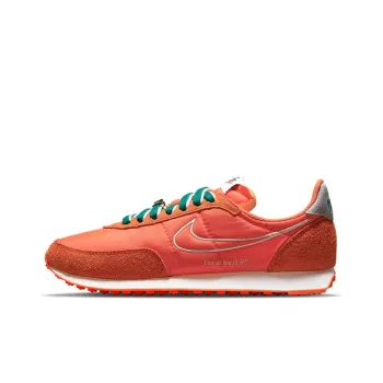 Nike Waffle Trainer 2 First Use Orange