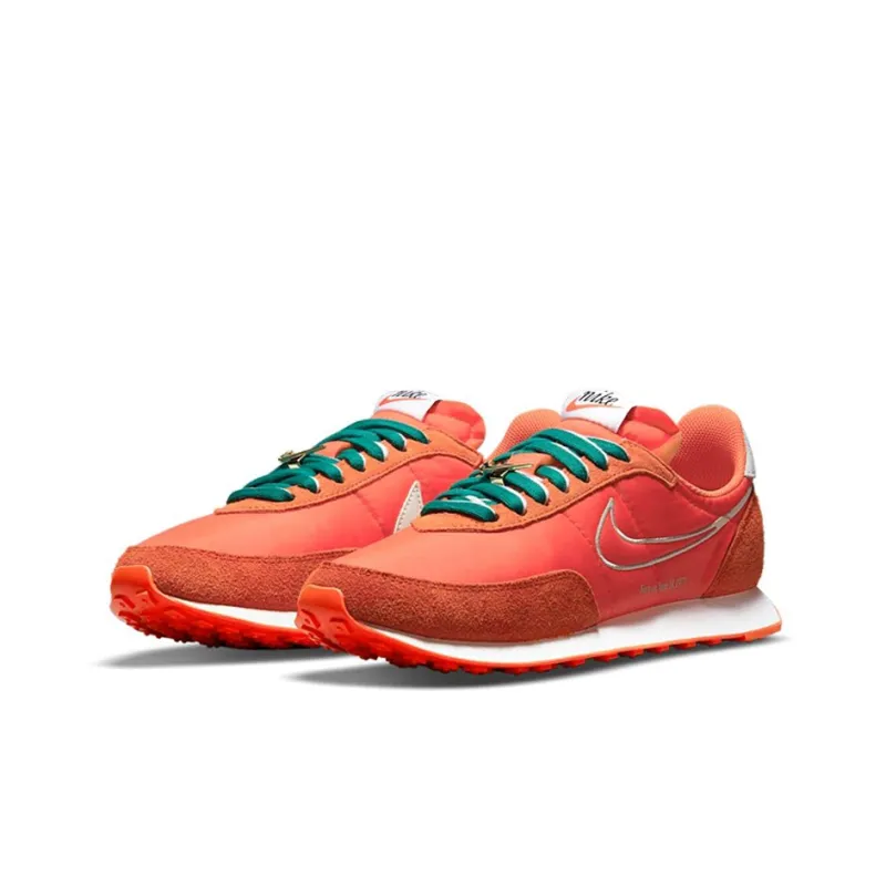 Nike Waffle Trainer 2 First Use Orange-2
