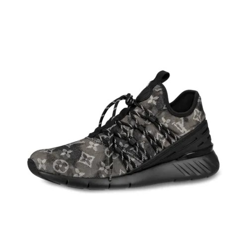 LOUIS VUITTON Fastlane Lifestyle Shoes Men Low-Top Black