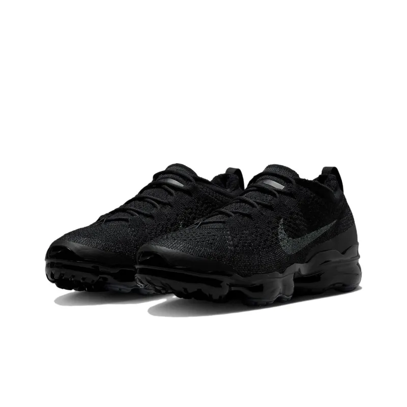 Nike Air VaporMax 2023 Flyknit Triple Black-2