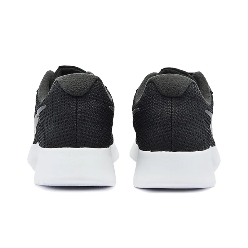 Nike Tanjun Se Gray White-3