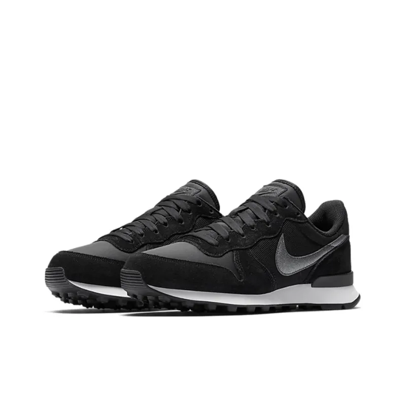 Nike Internationalist Black Women's-2