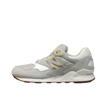 New Balance 878 Beige/White