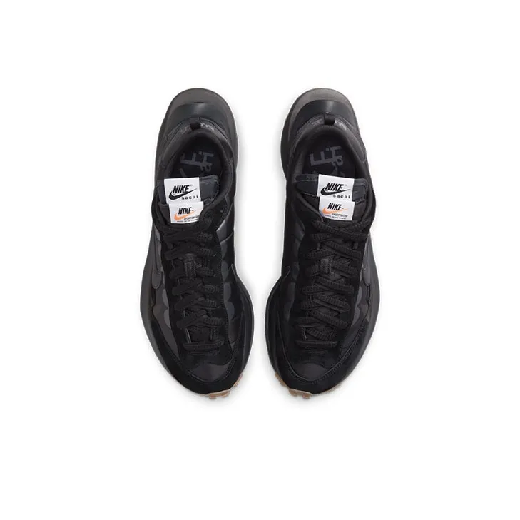 Nike Vaporwaffle Sacai Black Gum-3