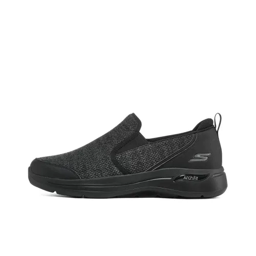 Skechers Go Walk Arch Fit Low top Loafers Black