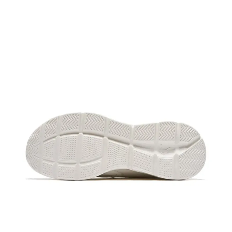 QIAODAN Cushioning Breathable Low Top Running Shoes Men's White-5