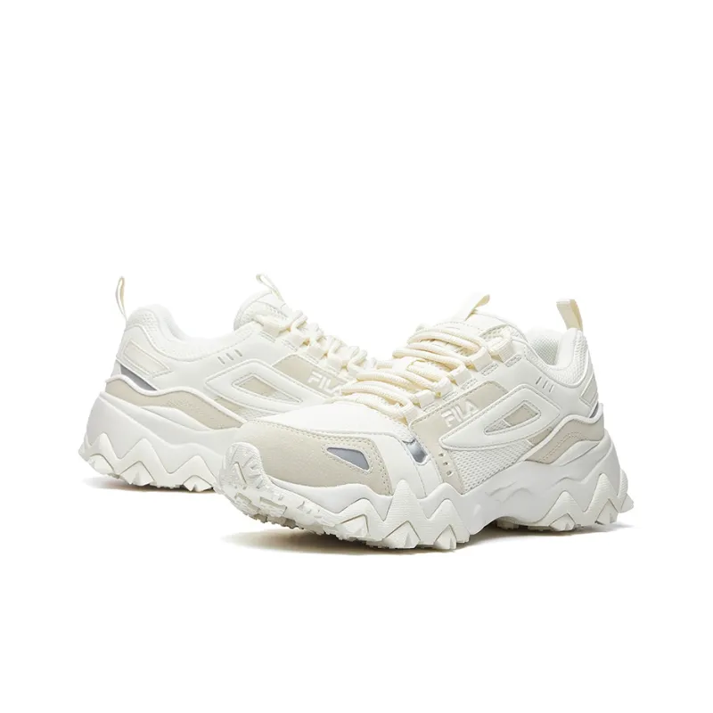 FILA Oakmont Low top Running Shoes Beige Women's-2