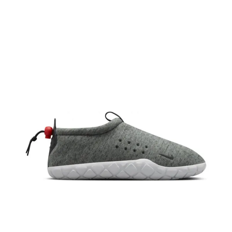 Nike Air Moc Tech Fleece Grey-1