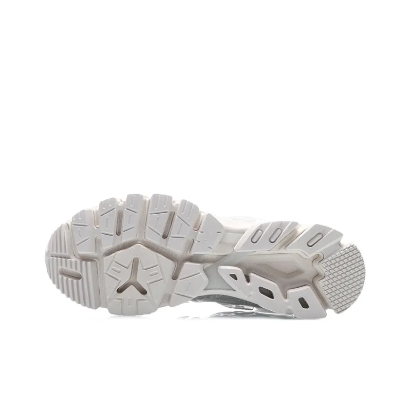 LiNing Furious Rider ACE 1.5 Cushioning Anti Slip And Wear Resistant Low Top Sports Casual Shoes Women's Pearl White-4