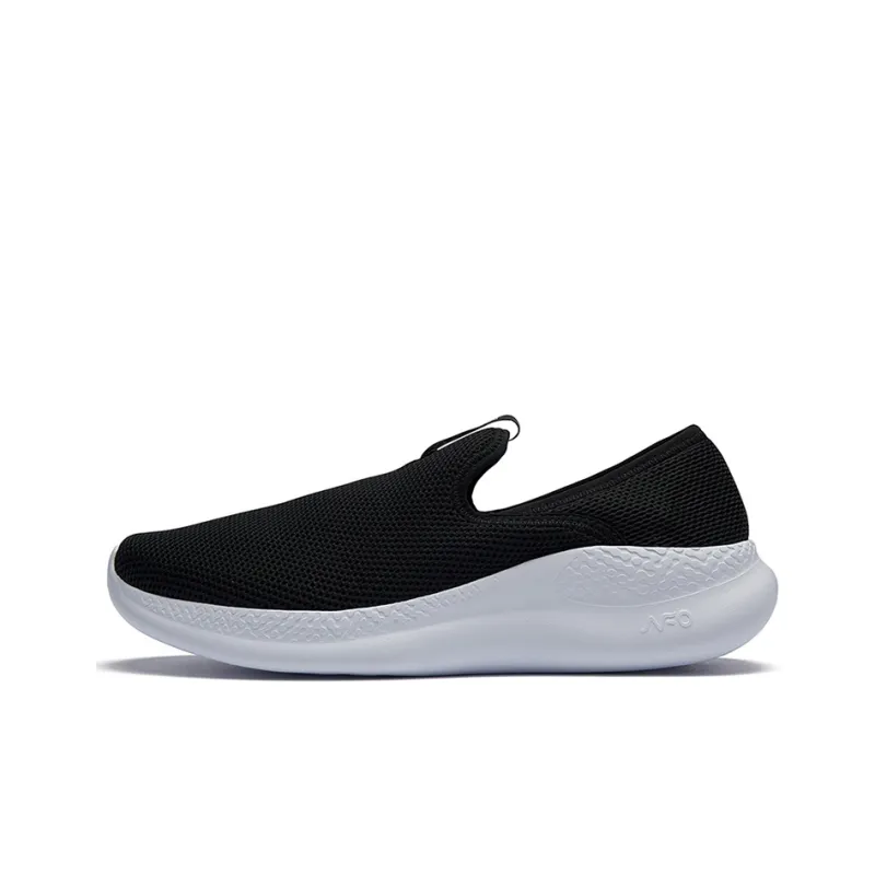 361° NFO Technology Cushioning, Slip Resistant, Breathable, Lightweight Low Top Casual Shoes Men's Black White-0