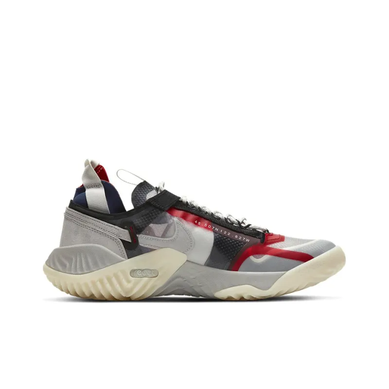 Jordan Delta Breathe Clear Medium Grey-1