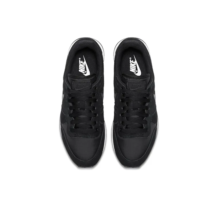Nike Internationalist Black Women's-3