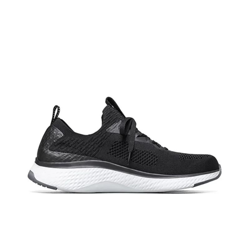 Skechers Solar Fuse Wear-Resistant Wide Coverage Lightweight Low-Top Casual Shoes-1