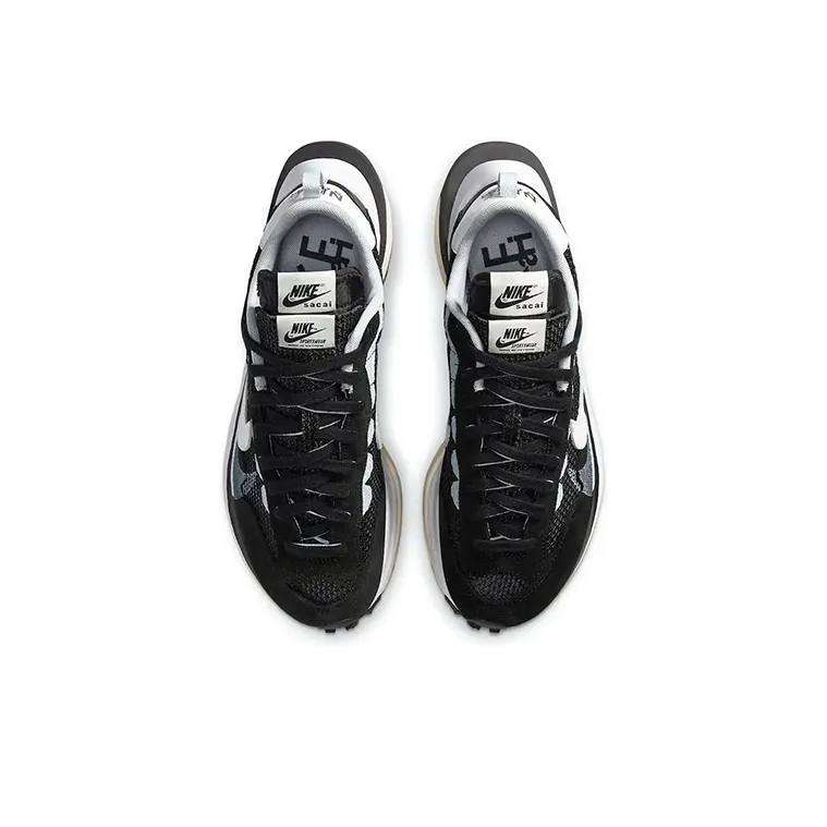 Nike Sacai X VaporWaffle 'Black White'-3