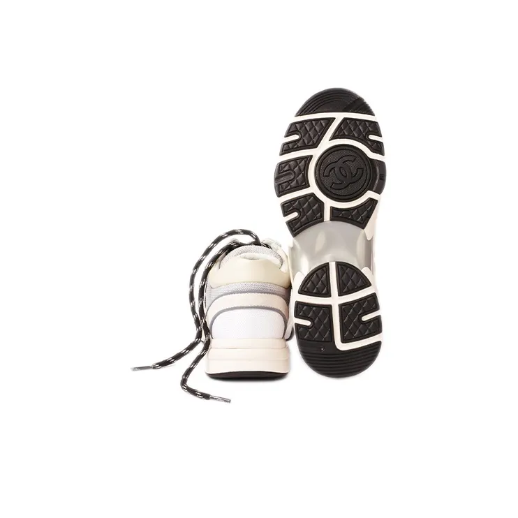 CHANEL Sneaker 'Light Grey White'-3
