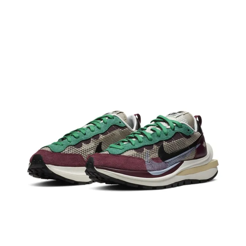 Nike Vaporwaffle Sacai Villain Red Neptune Green-2