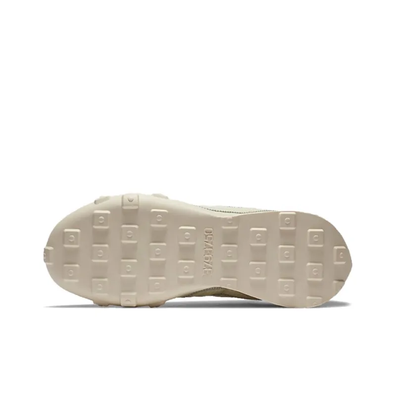 Nike Waffle Racer 2X Pale Ivory Women's-5