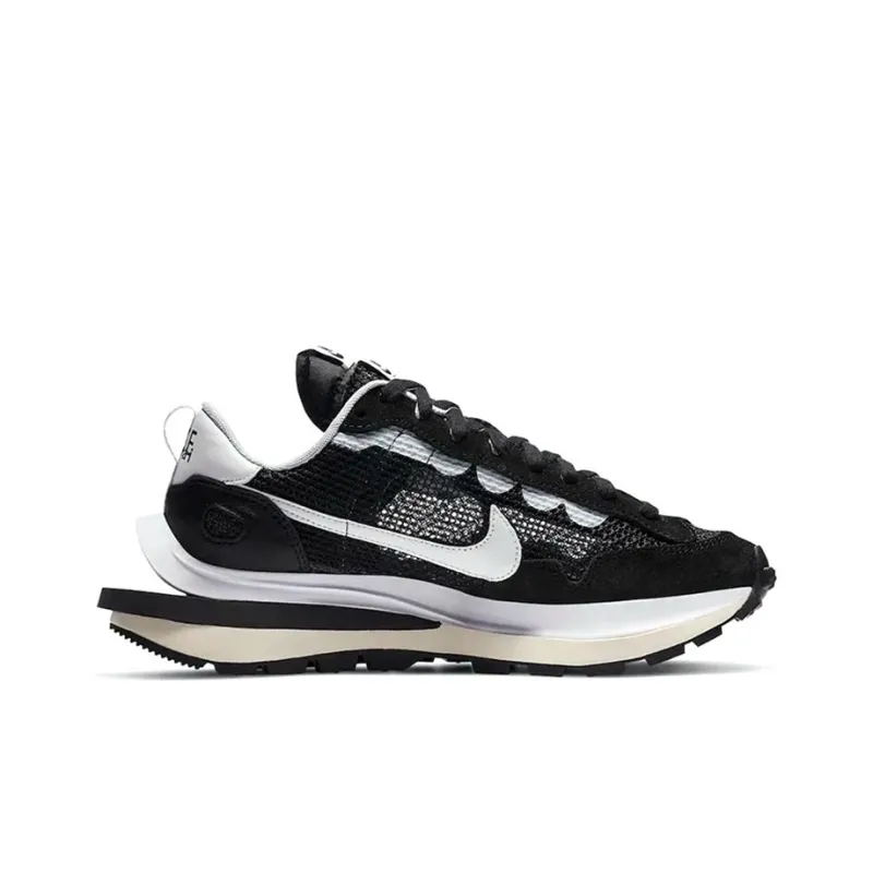 Nike Sacai X VaporWaffle 'Black White'-1