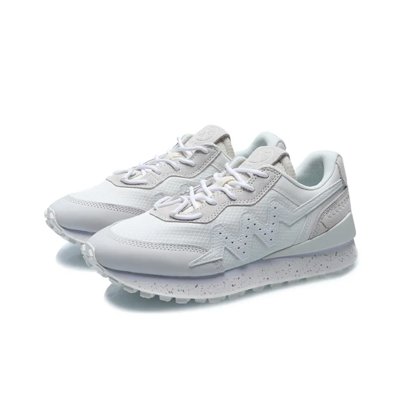 LiNing Wade 001 Cushioned Anti-Slip Wear-Resistant Breathable Lightweight Low-Top Casual Shoes Women's White-2