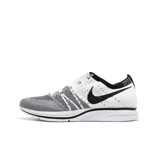 Nike Flynit Trainer+ White Black