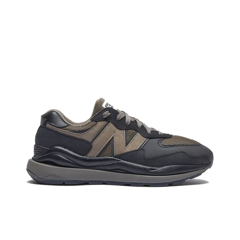 New Balance N.HOOLYWOOD X 57/40 'Black Light Brown'-1