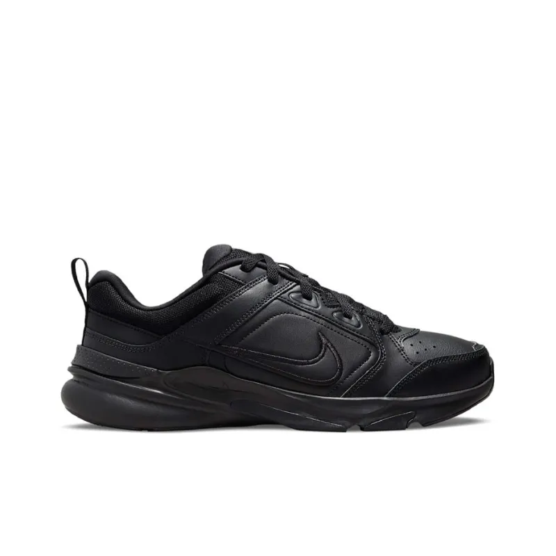 Nike Defy All Day Triple Black-1