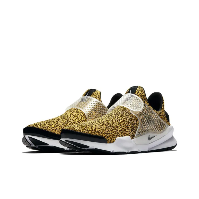 Nike Sock Dart Safari Gold-1