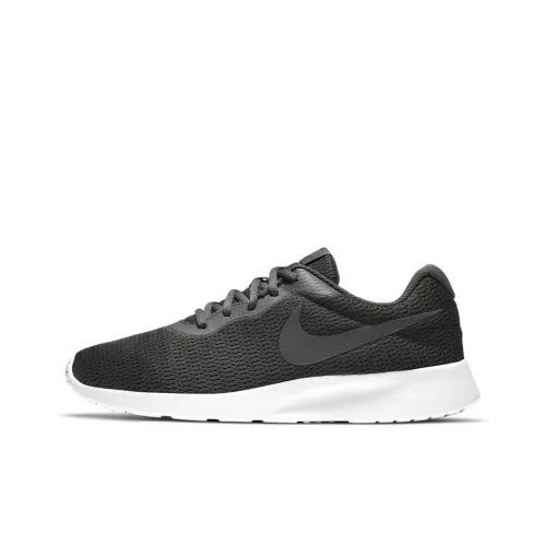 Nike Tanjun Casual Shoes Men Low-Top Black/White