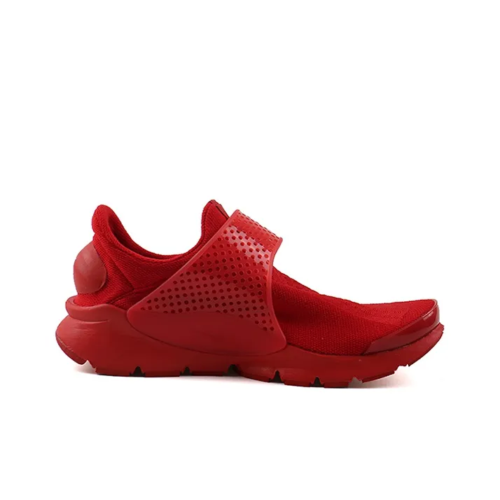 Nike Sock Dart Triple Red-1
