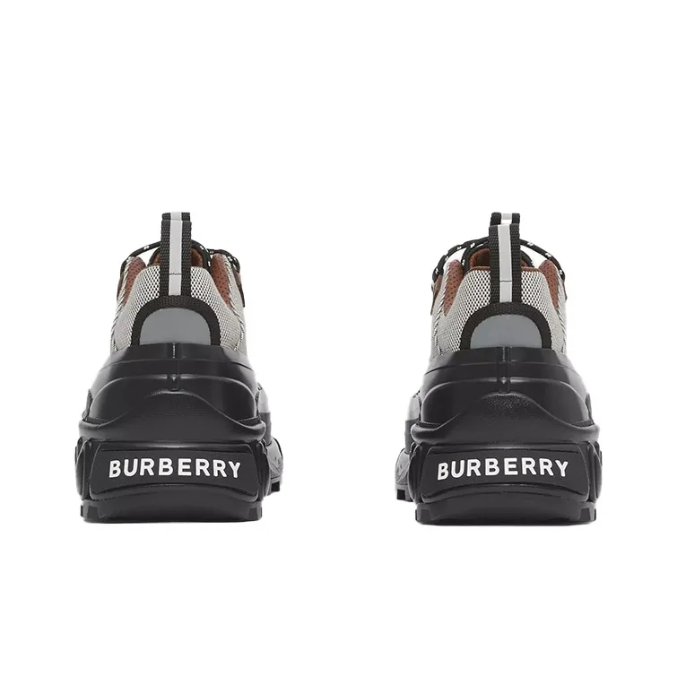 Burberry Arthur Black White Canvas-4