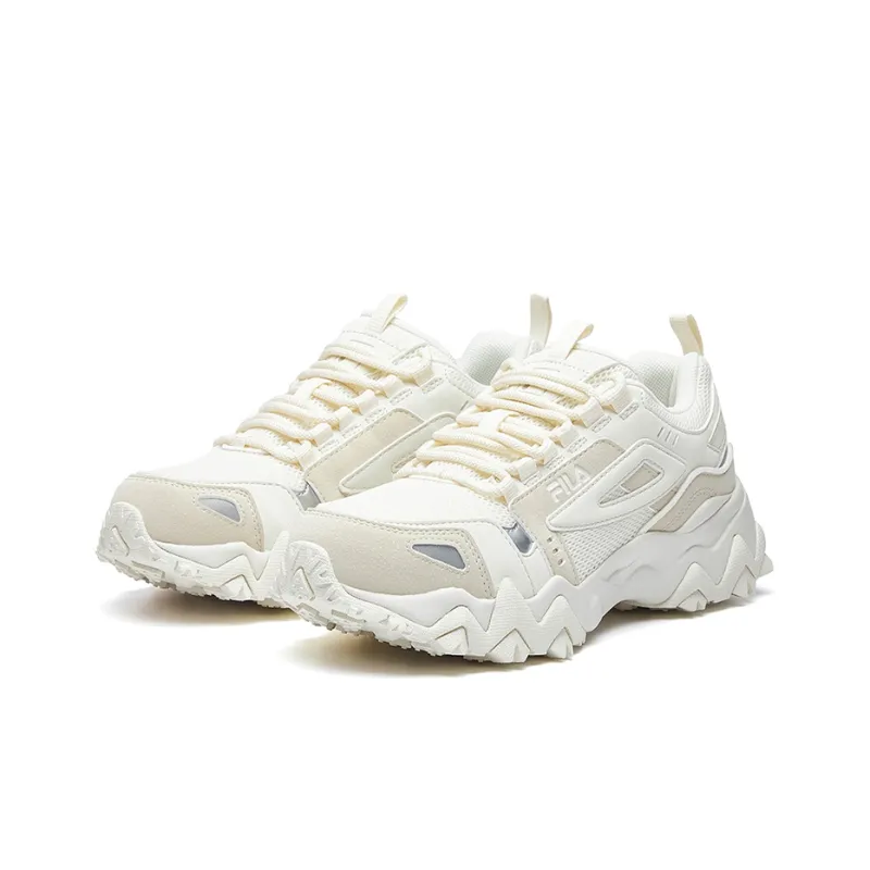 FILA Oakmont Low top Running Shoes Beige Women's-1