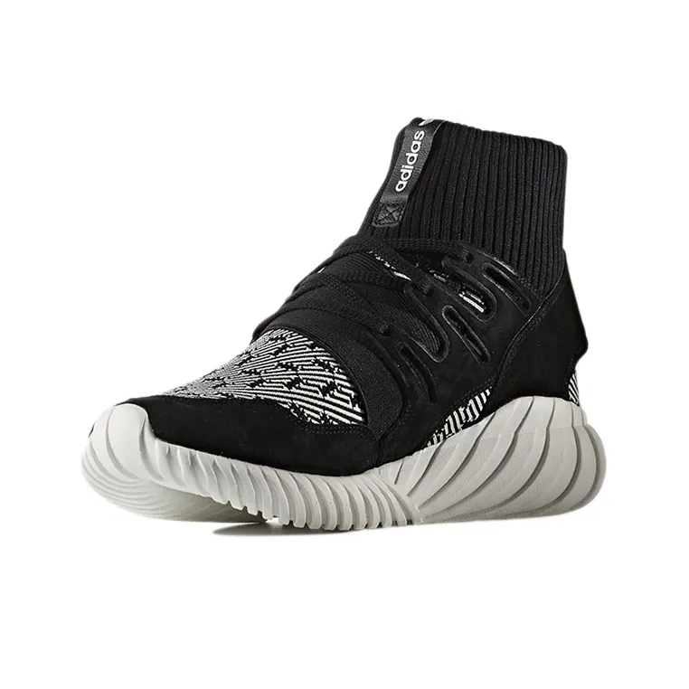 Adidas Tubular Doom Black/Black White-2