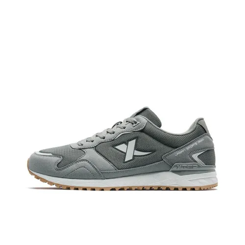 XTEP Casual Shoes Men Low-Top Gray