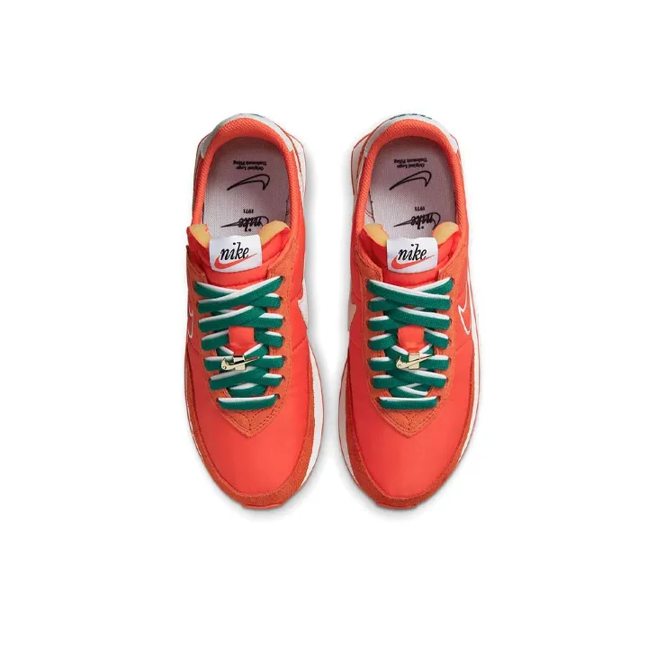 Nike Waffle Trainer 2 First Use Orange-3