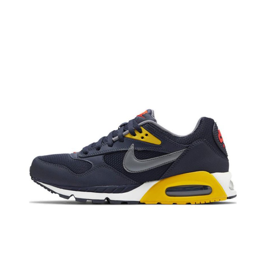 maize and blue nike shoes POIZON