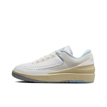 JORDAN 2 Retro Low Look Up In The Air Women's