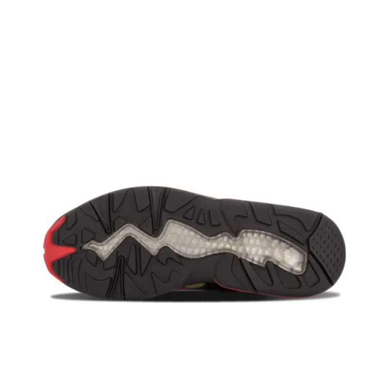 PUMA R698 Ronnie Fieg X Highsnobiety A Tale Of Two Cities-4