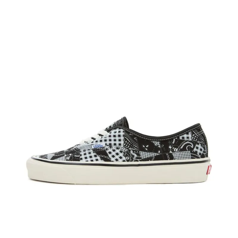 Vans Vault Ua Authentic 44 Dx Wp Paisley Black-0